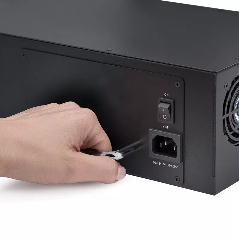 StarTech.com Nadmiarowa jednostka zasilająca do MCM15-MEDIA-CHASSIS, 130 W AC, wejście 100-240 V, beznarzędziowa konstrukcja z możliwością wymiany podczas pracy, chłodzenie pasywne, zgodność z TAA