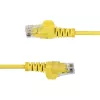 StarTech.com 2,5 m Cienki żółty kabel Ethernet Cat6, bez zaczepów, 100 W PoE, UTP, LSZH, 28 AWG czysta miedź, cienki kabel krosowy sieciowy RJ45 z odciążeniami, testowany indywidualnie