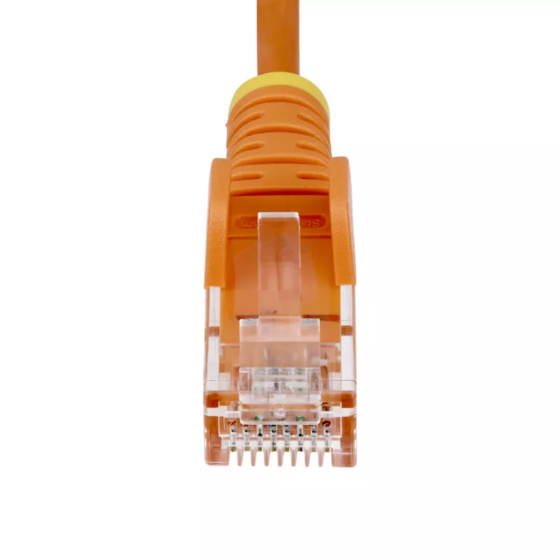 Kabel Ethernet StarTech.com 10m Pomarańczowy cienki CAT6, Snagless, 100W PoE, UTP, LSZH, 28AWG czysta miedź, wtyki cienki RJ45 z odciążkami, testowany indywidualnie