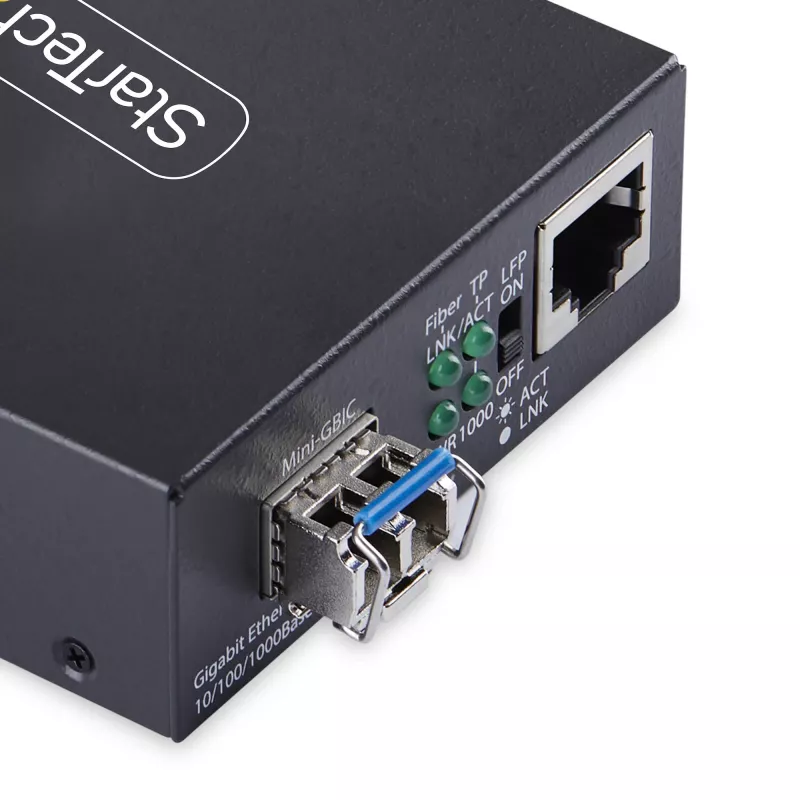 StarTech.com Konwerter mediów Gigabit Ethernet miedź-światłowód, SM LC, 40km, 10/100/1000 Mbps, RJ45 do LC, Full Metal, 9K Jumbo Frames, TAA Compliant