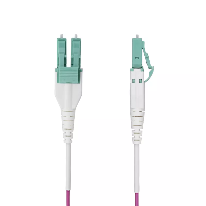 StarTech.com 30 m (100 stóp) kabel światłowodowy LC na LC (UPC) OM4 wielomodowy, Erika Violet, 50/125 µm, 40G/100G, LOMMF/VCSEL, złącze uniboot, OFNR Riser Rated
