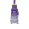 StarTech.com 25 cm Fioletowy cienki kabel Ethernet CAT6, bezzaczepowy, PoE 100 W, UTP, LSZH, linka z czystej miedzi 28 AWG, wąska krosówka sieciowa RJ45 z odciążeniami, testowana indywidualnie