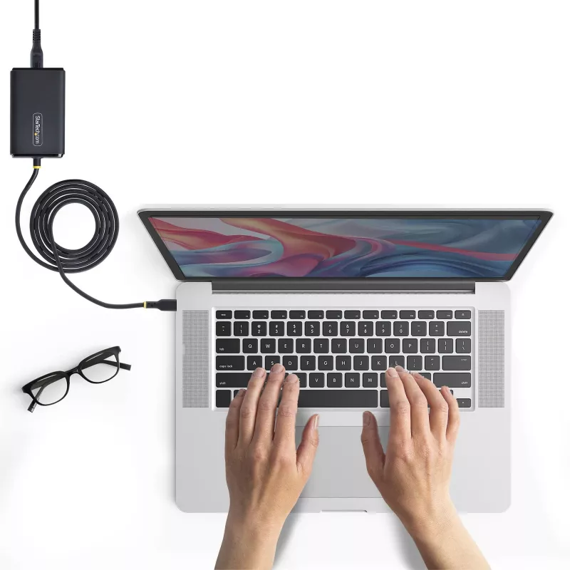 StarTech.com 65W USB-C Laptop Charger, 1.5m Tethered USB-C kabel, zasilacz Brick for Dell, XPS, HP ProBook, MacBook Pro, Microsoft Surface Pro