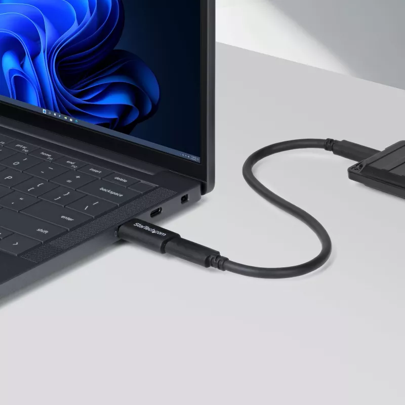 StarTech.com Adapter USB-A na USB-C, wtyk USB-A na gniazdo USB-C, USB 10 Gb/s, 5 V 900 mA, adapter USB na USB-C do ładowarek/hubów USB-A
