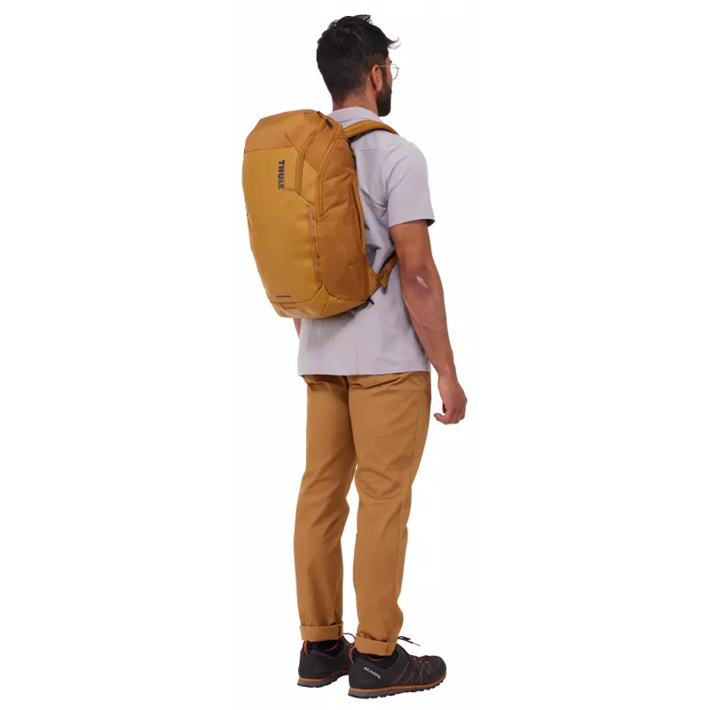 Plecak Thule Chasm TCHB215 Golden Brown Casual backpack Poliester
