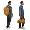 Thule Chasm TDSD301 Golden Brown torba sportowa 30 L Poliester Brązowy, Złoty
