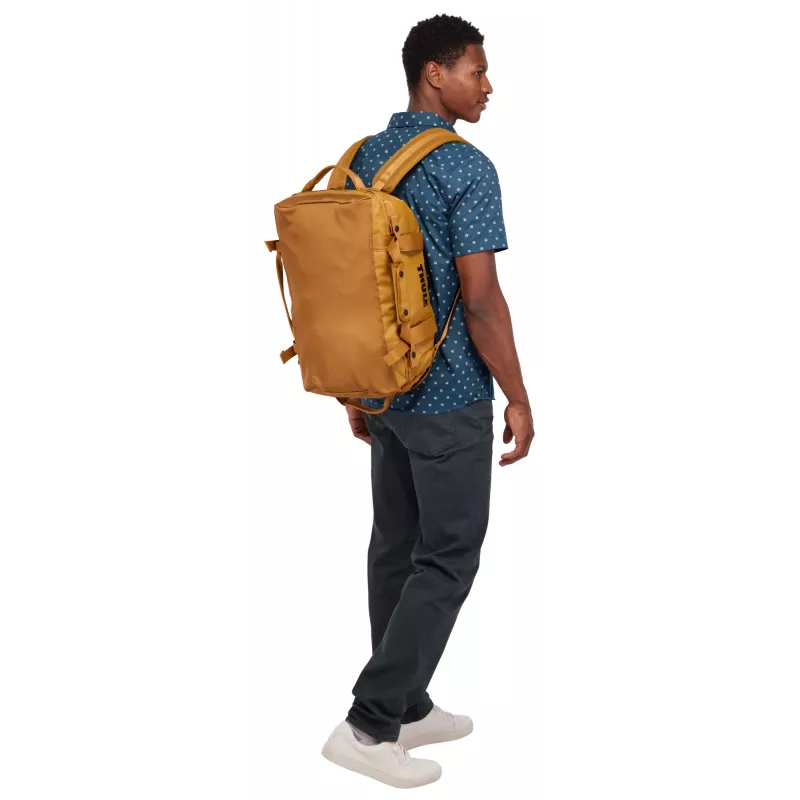 Thule Chasm TDSD301 Golden Brown torba sportowa 30 L Poliester Brązowy, Złoty