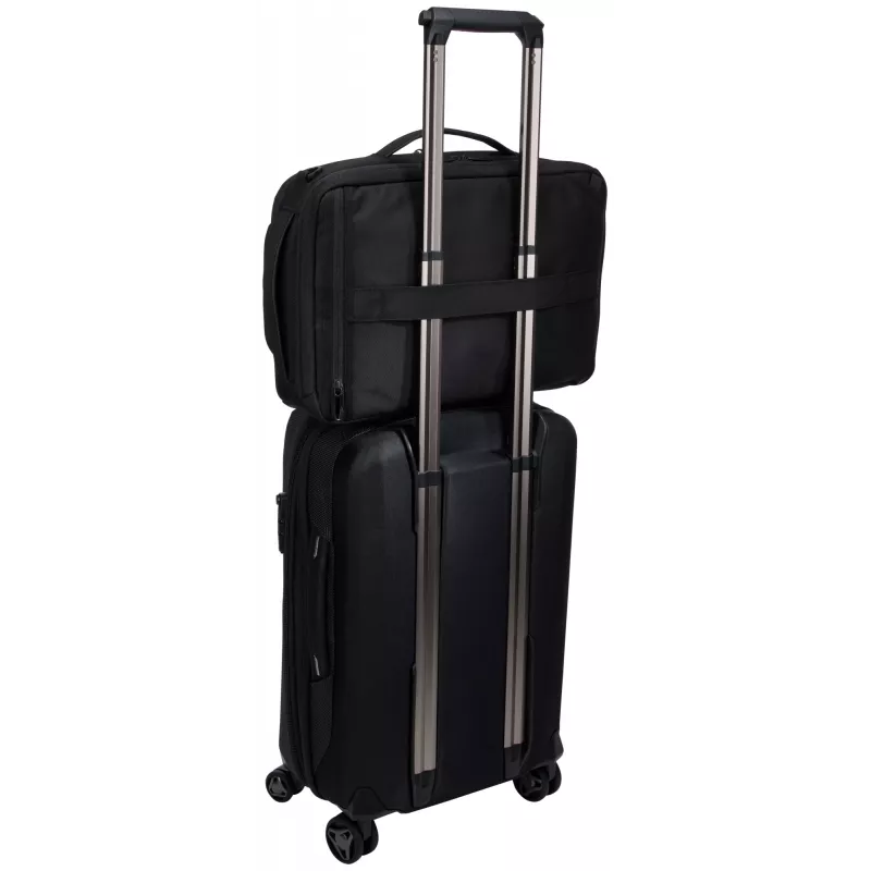 Plecak Thule Accent Convertible 17L — czarny, pojemność 17 L, opcje noszenia z możliwością konwersji