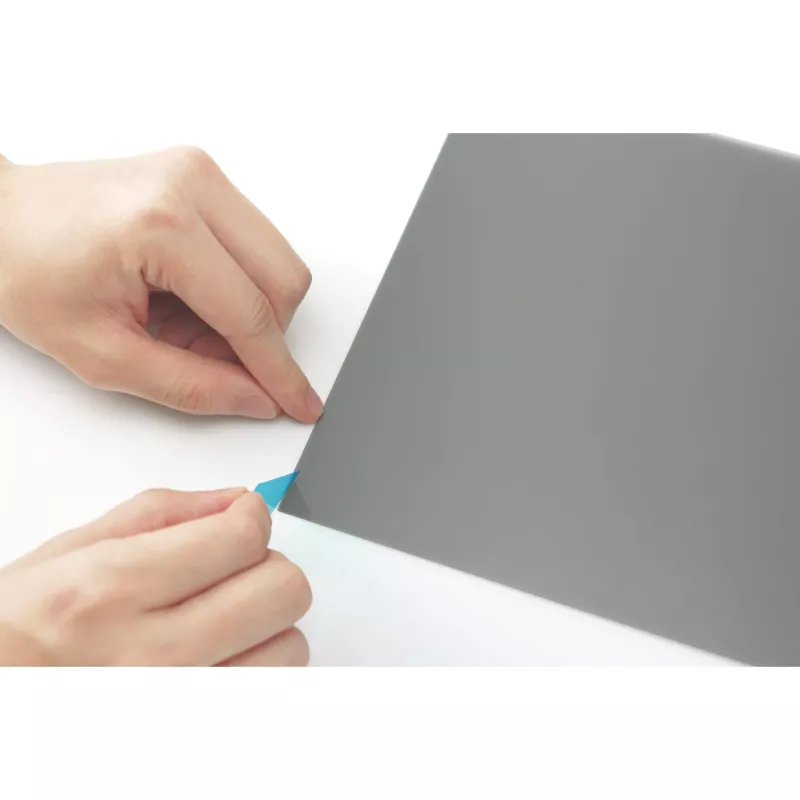 Zestaw akcesoriów zamiennych Kensington do magnetycznych filtrów prywatyzacyjnych MagPro do laptopów (K58411WW)