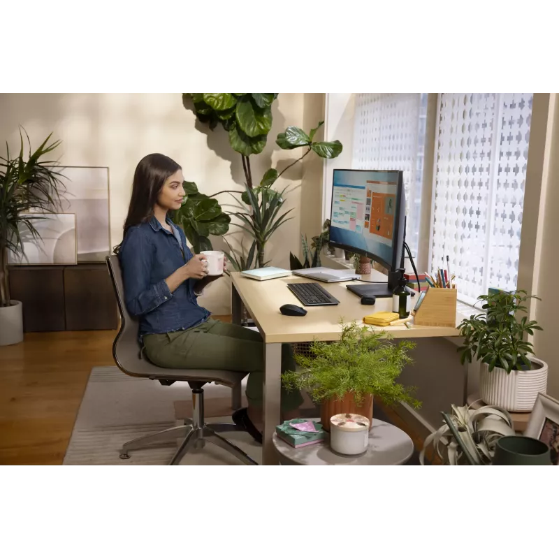 HP P34hc G4 WQHD USB-C Curved Monitor, 86,4 cm (34 cale), 3440 x 1440 pikseli, Wide Quad HD, LCD, 5 ms, Czarny