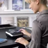 Drukarka etykiet biurkowa DYMO LabelManager | 360D – Akumulatorowa ręczna drukarka etykiet Łatwa w użyciu – Inteligentne przyciski jednym dotknięciem – Klawiatura QWERTY – Duży wyświetlacz | Do organizacji domu i biura