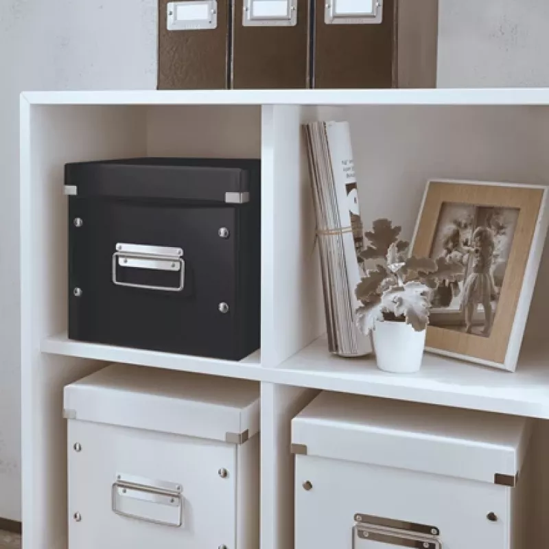 Leitz Click & Store WOW Cube średni pojemnik do przechowywania