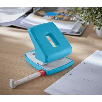 Leitz Cosy Dziurkacz 2-otworowy na 30 arkuszy, 30 arkuszy, Niebieski, Plastik, 8 cm, 5,5 mm, A4