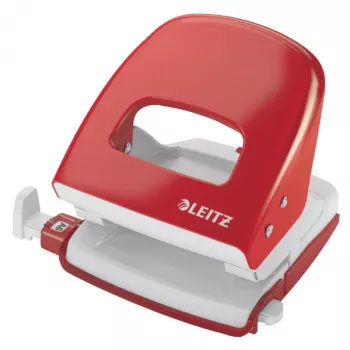 Leitz 5008 dziurkacz na 30 arkuszy czerwony