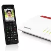 Bezprzewodowa słuchawka DECT AVM FRITZ! X6 czarna — głośnik, automatyczna sekretarka, identyfikacja numeru, książka telefoniczna na 100 wpisów