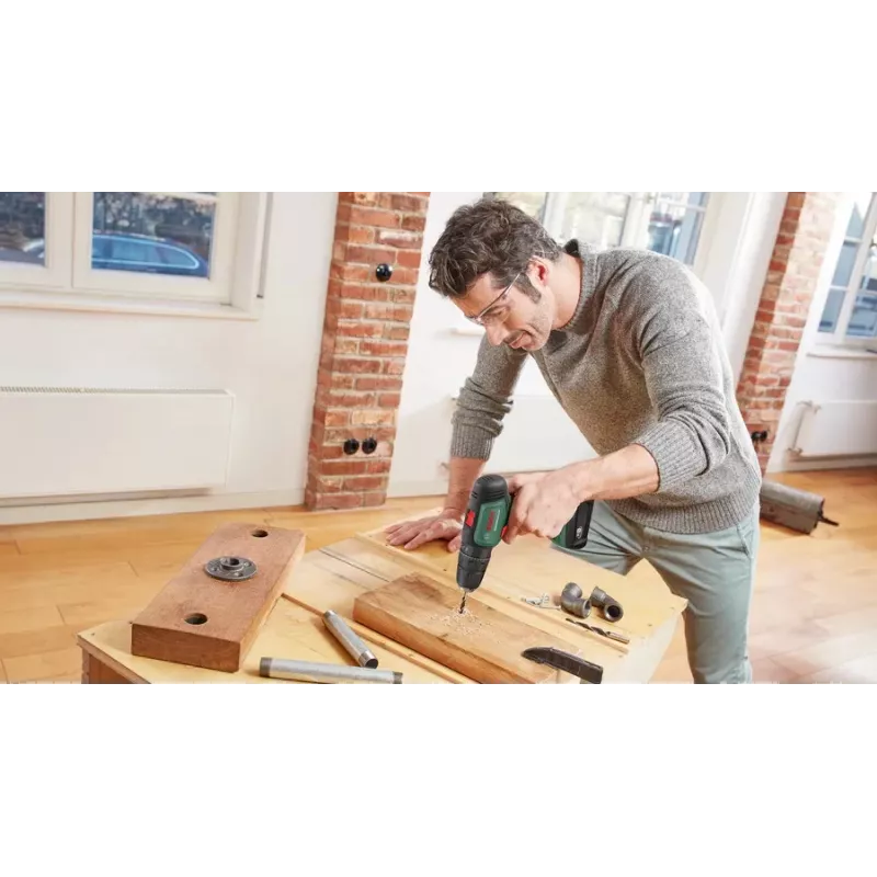 Bosch UniversalImpact 18V 1450 obr./min beznarzędziowa 1,3 kg zielony
