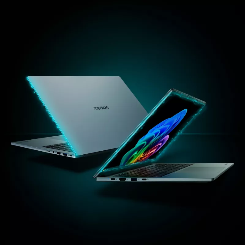 Laptop Medion SPRCHRGD 16 S1 OLED MD62744 16 cali Ultra 7 32GB 1TB SSD