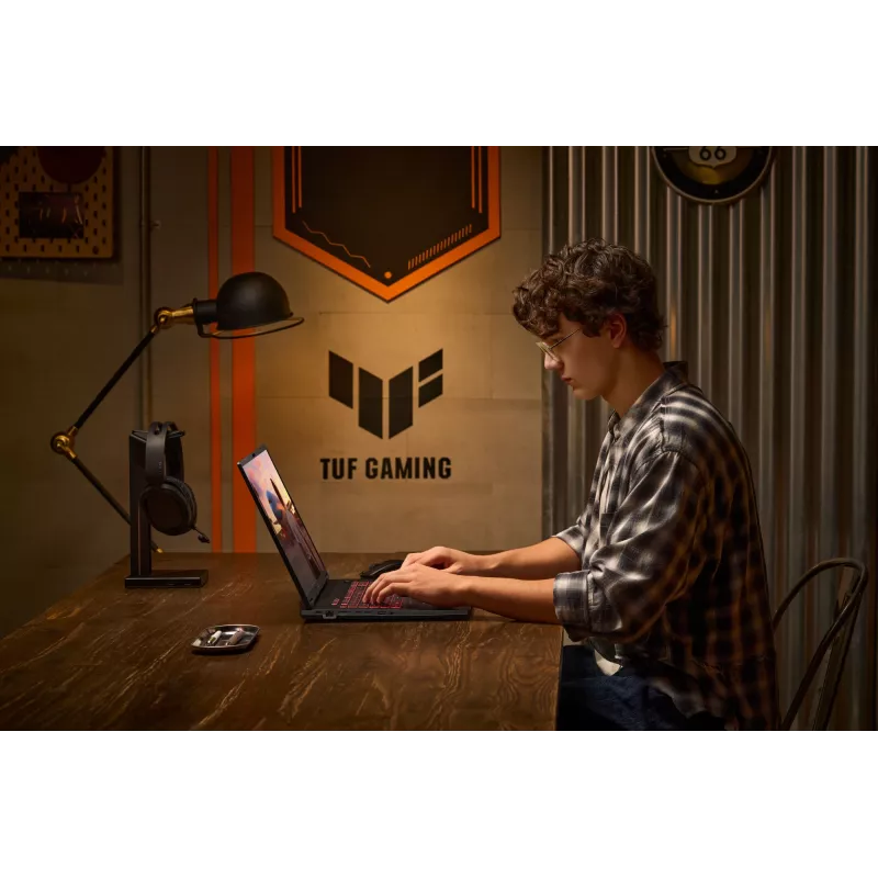 ASUS TUF Gaming A18 FA808UM-S8069W AMD Ryzen™ 7 260 Laptop 45.7 cm (18 cali) WUXGA 16 GB DDR5-SDRAM 512 GB SSD NVIDIA GeForce RTX 5060 Wi-Fi 6E (802.11ax) Windows 11 Home Dutch szary