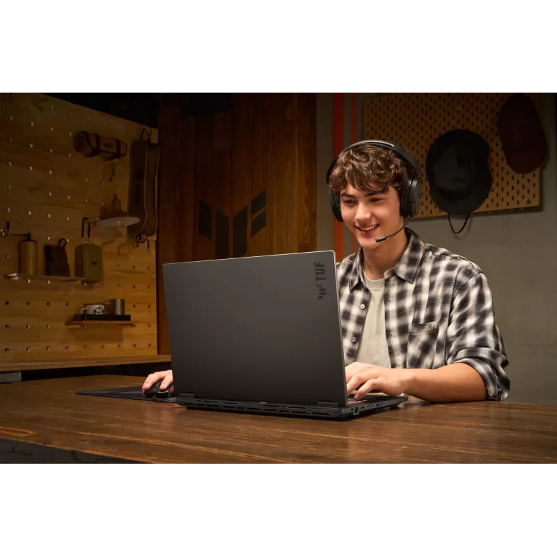 ASUS TUF Gaming A18 FA808UM-S8069W AMD Ryzen™ 7 260 Laptop 45.7 cm (18 cali) WUXGA 16 GB DDR5-SDRAM 512 GB SSD NVIDIA GeForce RTX 5060 Wi-Fi 6E (802.11ax) Windows 11 Home Dutch szary