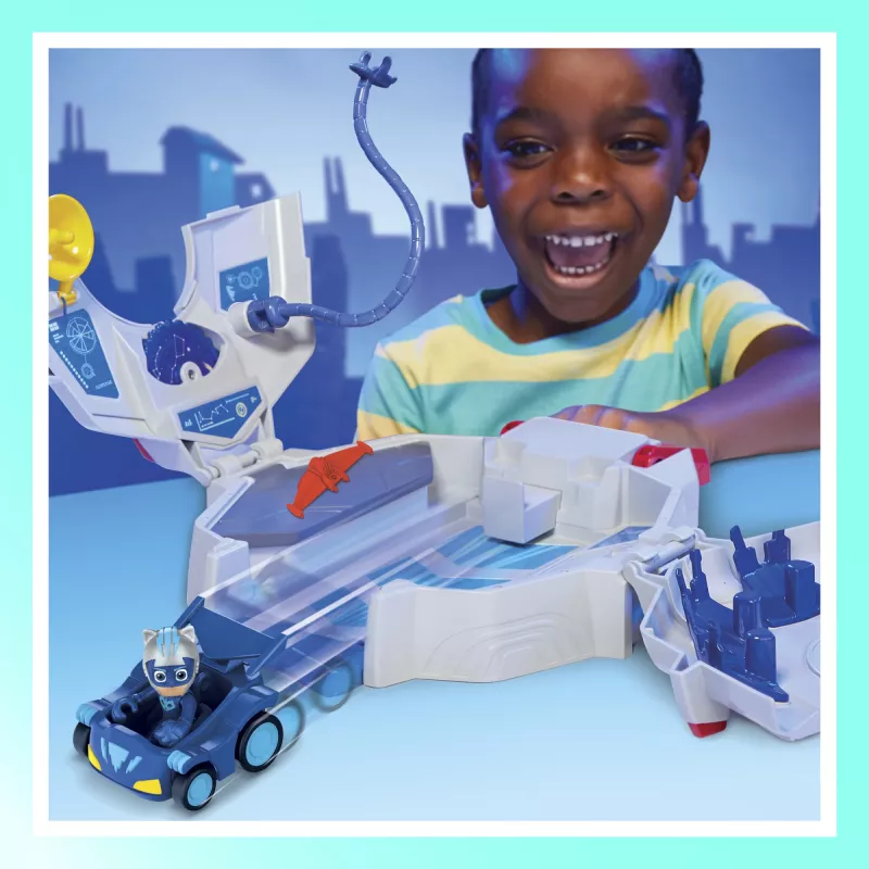 Zestaw zabawkowy HASBRO PJ Masks F78205L0 — zestaw akcji/przygód, zalecany wiek 3+; kolory: niebieski, czerwony, biały