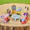 Hasbro Peppa Pig Zestaw Przedszkole z 5 Figurkami i 6 Akcesoriami, Zabawki Przedszkolne dla 3-letnich Dziewczynek i Chłopców i Starszych