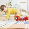 Marvel Spidey i Super-kumple Dance 'N Crawl Spidey, interaktywna pluszowa zabawka z muzyką i dźwiękami