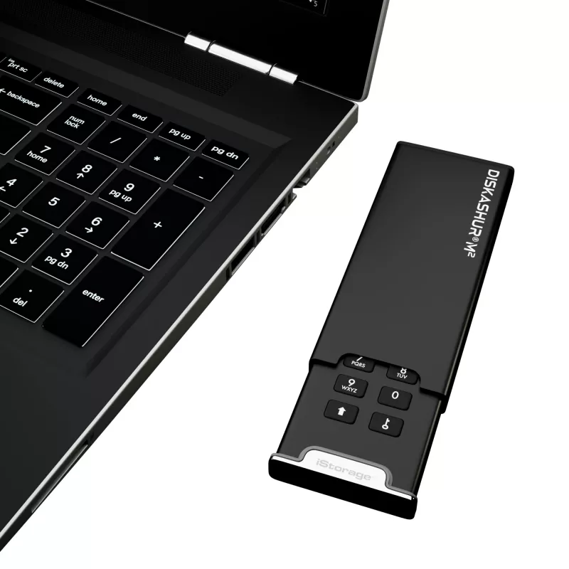 iStorage diskAshur M² SSD 2 TB | Bezpieczny przenośny dysk SSD | Zgodny z FIPS 140-3 poziom 3 | Common Criteria EAL 5+ | Niezależny od systemu operacyjnego i platformy | Zgodny z RODO, TAA | Ochrona przed atakami brute force | Odporny na kurz i wodę