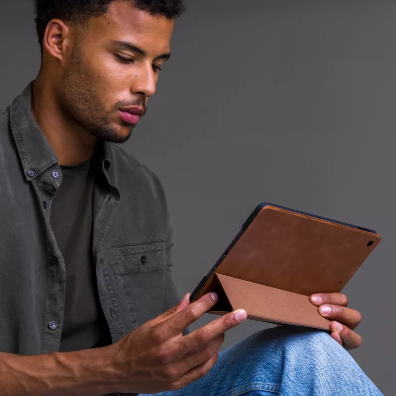 dbramante1928 Risskov - iPad 10.2 inch (2020/2021) - Tan, Folio, Apple, iPad mini (6th generation), 21.1 cm (8.3 inch), 322 g