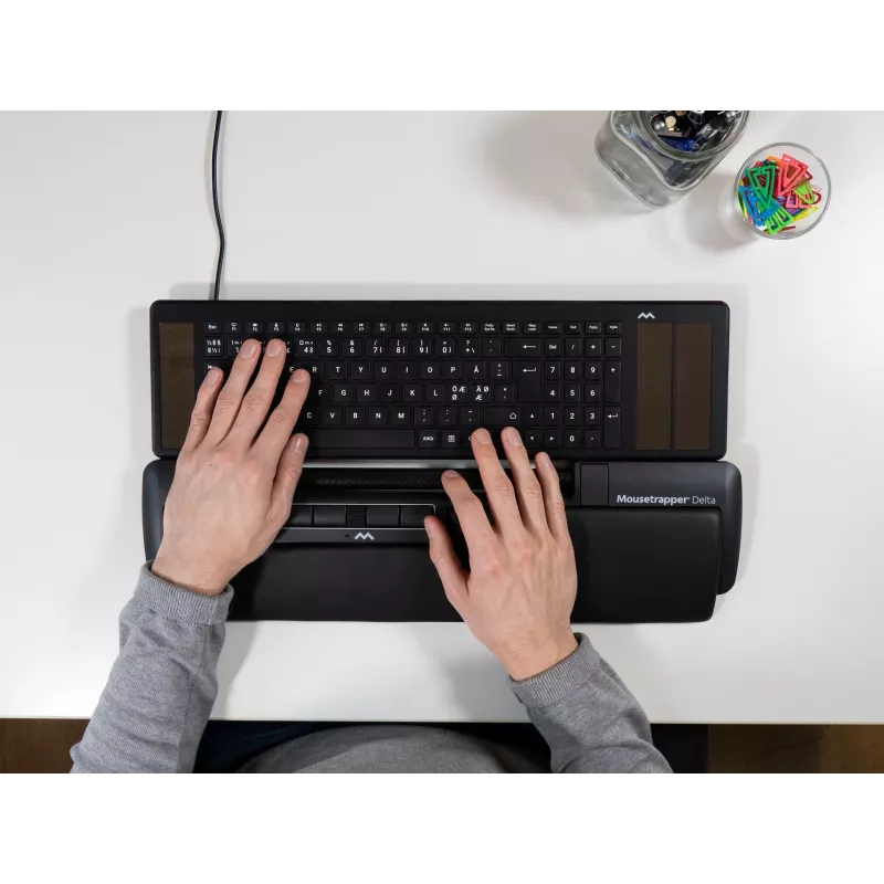 mysz Mousetrapper Delta mysz Czarny Rozszerzony USB-A