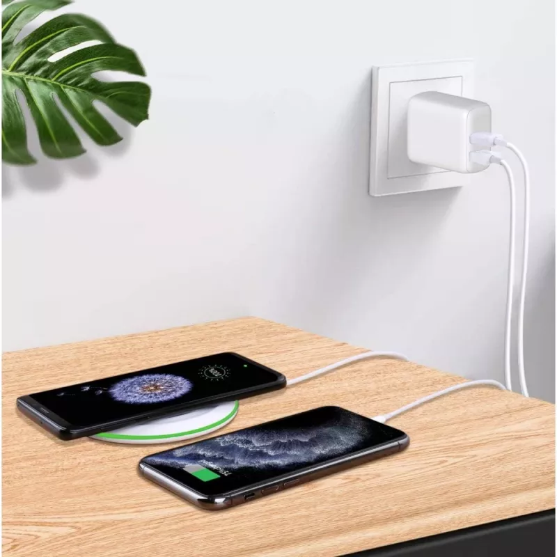 Techly IPW-USB-2C35W ładowarka do urządzeń mobilnych Laptop, Smartfon, Tablet Biały AC Szybkie ładowanie Do użytku wewnątrz pomieszczeń