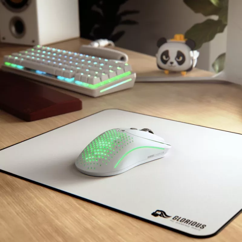 Glorious Gaming Glorious Model O Wireless 2 - Matowa biel, Praworęczna, Laser, RF Wireless + USB Type-C, 26000 DPI, 1 ms, Biały