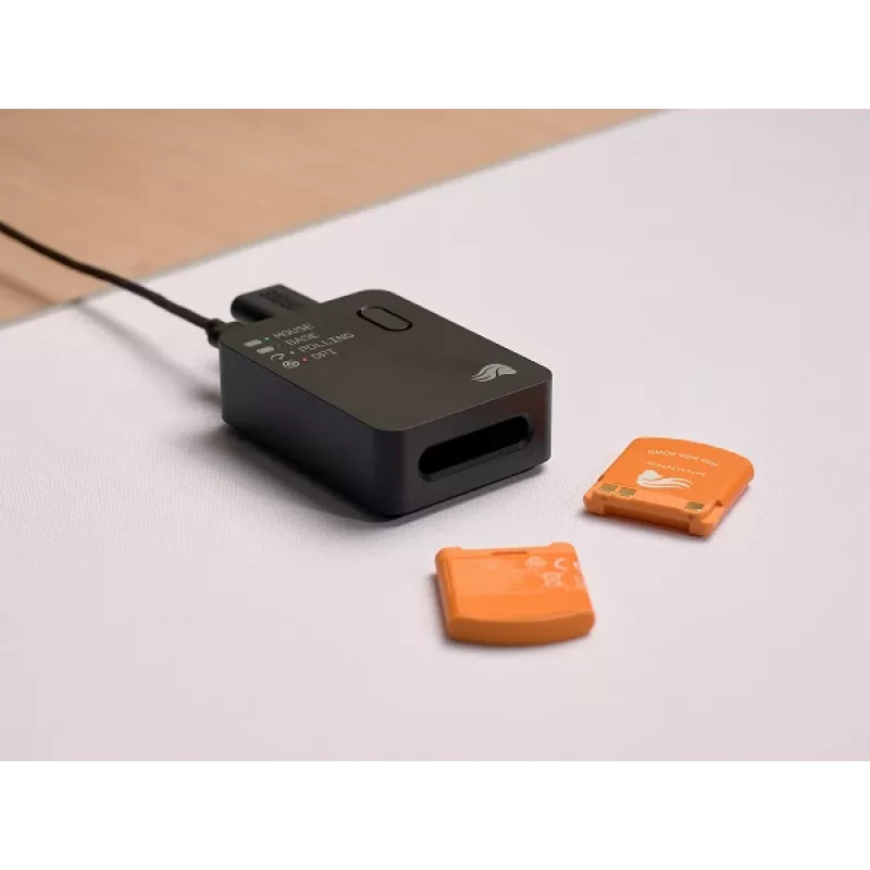 Mysz gamingowa Glorious Gaming Model O3 Wireless - system wymiennych baterii InfinitePlay, polling 8k, przełączniki optyczne o wytrzymałości 130 mln kliknięć, ultra lekka 66 g, sensor optyczny 30 000 DPI, RGB - czarna