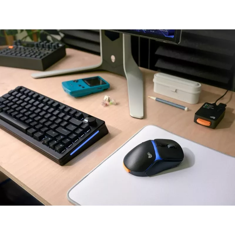 Glorious Gaming Model D3 Bezprzewodowa mysz gamingowa - System wymiennych baterii InfinitePlay, Polling 8 kHz, Przełączniki optyczne o wytrzymałości 130 mln kliknięć, Ultralekka 69 g, Sensor optyczny 30 000 DPI, RGB - Czarna