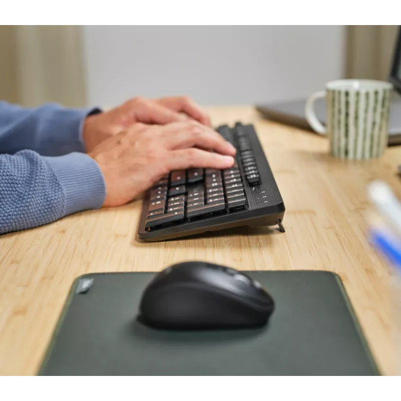 Trust Ody II klawiatura Mysz w zestawie Biurowa RF Wireless AZERTY Belgijska Czarny