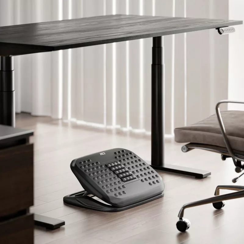 Ergonomiczny podnóżek ACT z regulacją wysokości i rolkami masującymi