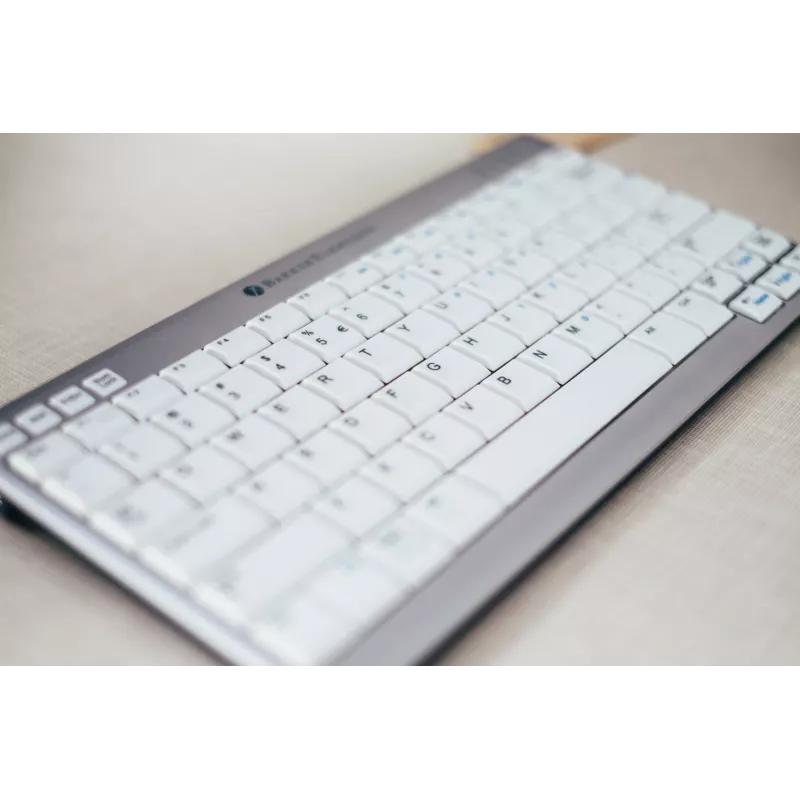 BakkerElkhuizen UltraBoard 950 BE Azerty, Mini, przewodowa, USB, przełącznik nożycowy, AZERTY, jasnoszara, biała