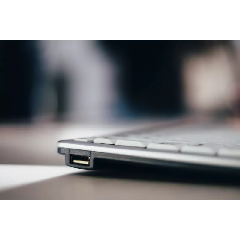 BakkerElkhuizen UltraBoard 950 BE Azerty, Mini, przewodowa, USB, przełącznik nożycowy, AZERTY, jasnoszara, biała