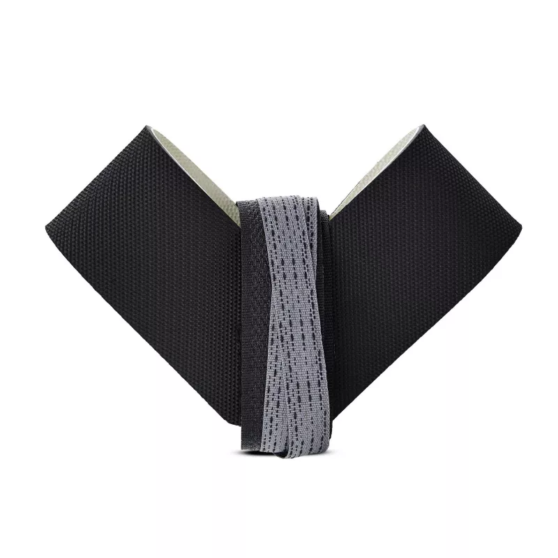 StarTech.com ESD Heel Strap, regulowana antystatyczna opaska na piętę, punkt uziemienia buta/stopy do podłóg antystatycznych, rezystor 1MΩ, zgodny z TAA
