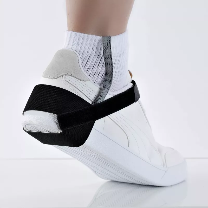 StarTech.com ESD Heel Strap, regulowana antystatyczna opaska na piętę, punkt uziemienia buta/stopy do podłóg antystatycznych, rezystor 1MΩ, zgodny z TAA