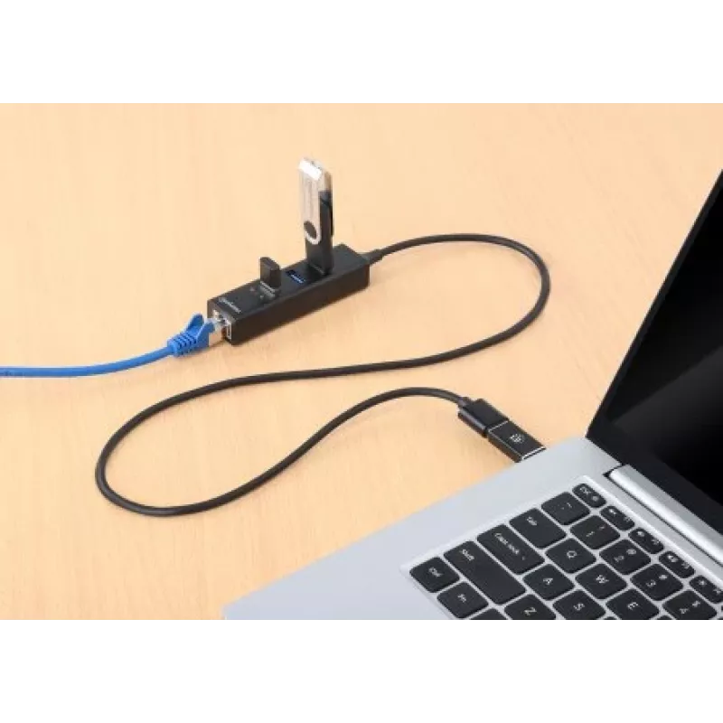 Manhattan USB-C & USB-A Combo Dock/Hub, Porty (4): Ethernet i USB-A (x3), 5 Gb/s (USB 3.2 Gen1 znane jako USB 3.0), zasilany przez USB (nie wymaga zewnętrznego zasilacza)