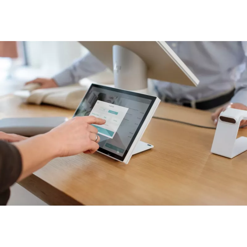 HP Engage One All-in-One System Model 145, 35,6 cm (14 cali), 1920 x 1080 pikseli, Intel® Core™ i5, i5-7300U, Intel, 3,5 GHz