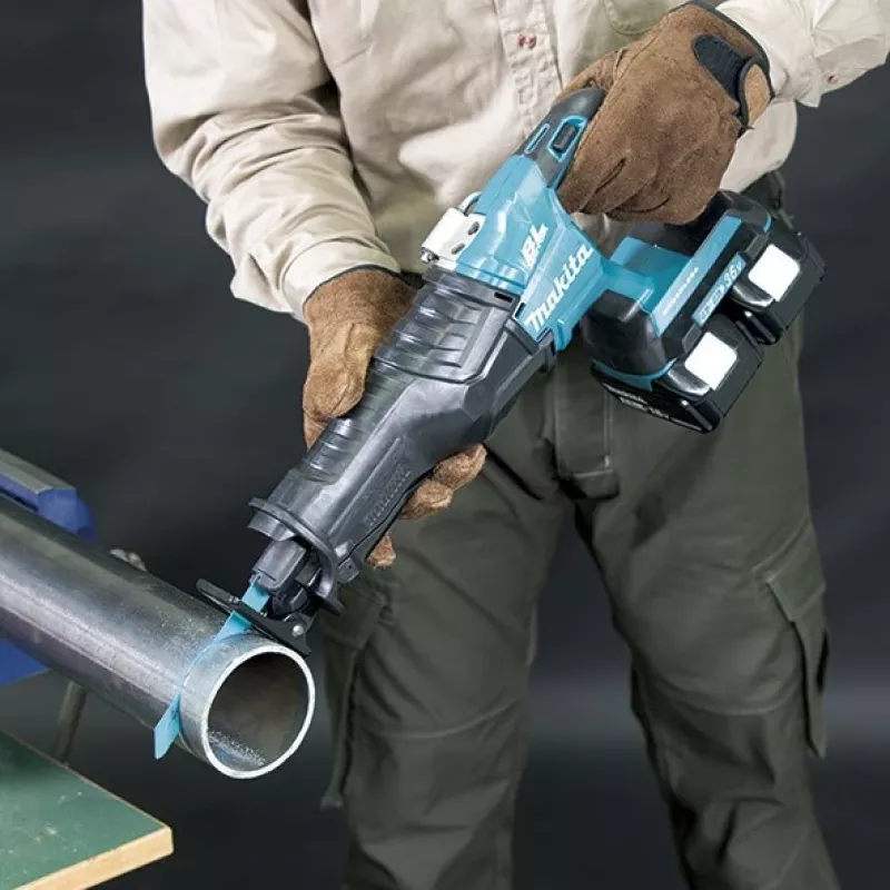 Makita DJR360Z 36V (2 x 18V) akumulatorowa piła szablasta