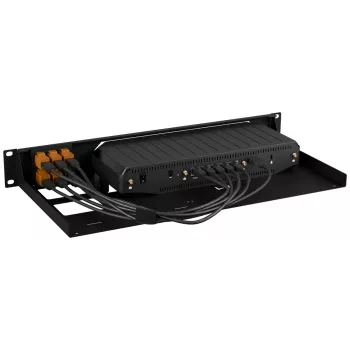 Rackmount.IT uchwyt rack do Cradlepoint E400 RM-CR-T5, metalowy wspornik montażowy do urządzenia sieciowego