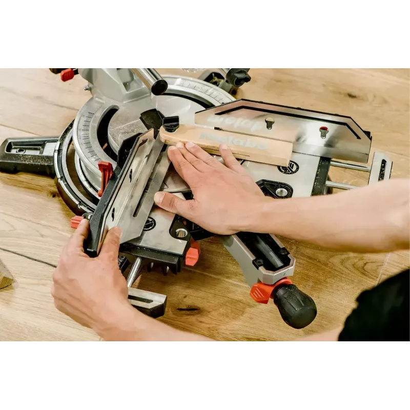 Piła Metabo KGSV 72 XACT SYM