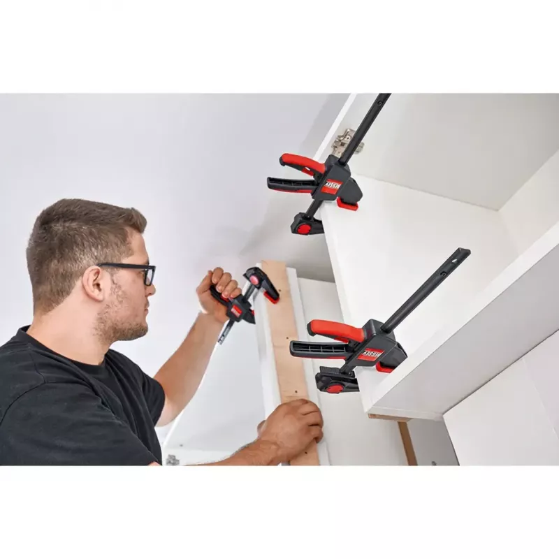 Zacisk stołowy Bessey EZR15SET jednoręczny, szerokość zacisku 150 mm, głębokość gardzieli 60 mm, czarny/czerwony