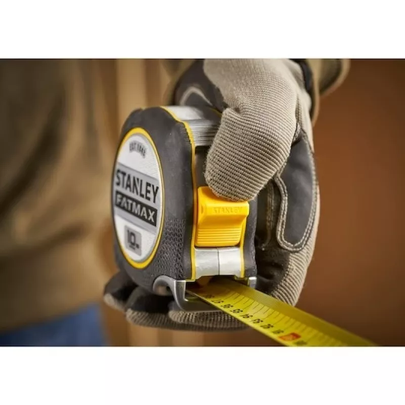 Taśma miernicza Stanley FMHT38232-0 10 m, czarno-żółta