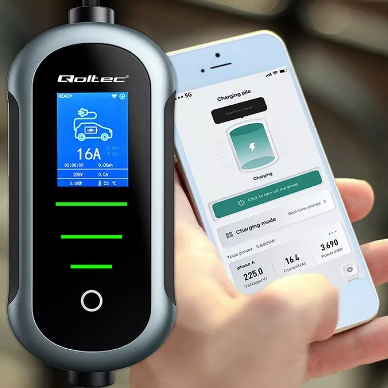 Ładowarka samochodowa elektryczna naścienna QOLTEC 7 kW 230V CEE 32A z Wi‑Fi i LCD (model 52721)