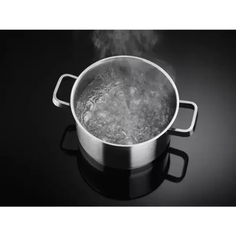 Płyta indukcyjna do zabudowy Electrolux EIT61443B, 4 pola grzewcze, sterowanie dotykowe