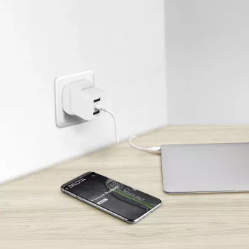 Zasilacz Dicota - kompaktowy, Laptop - 32 W - 3 A - 3 porty wyjściowe (USB-C, 2 x USB)