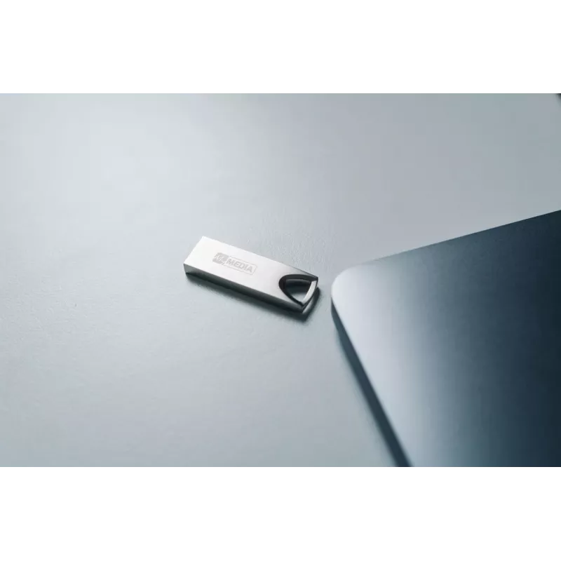 MyMedia MyAlu USB 3.2 Gen 1 pamięć flash USB 16 GB USB Type-A 3.2 Gen 1 (3.1 Gen 1) srebrna
